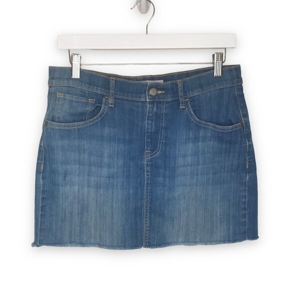 Old Navy High Rise Blue Denim Jean Skirt Distressed Raw Hem Women Size 10 - Picture 2 of 11